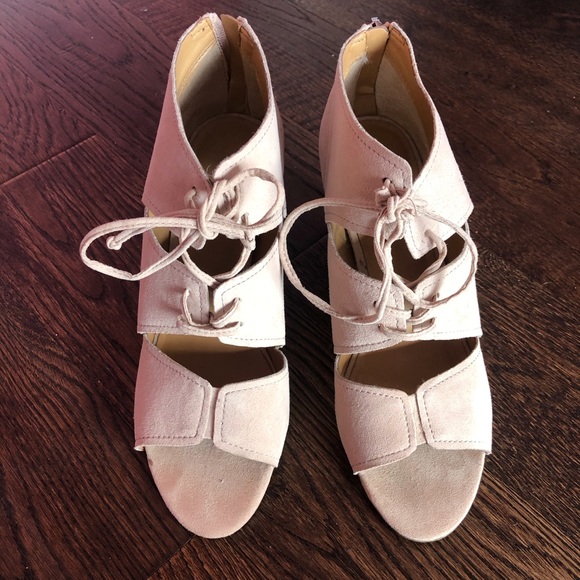 Franco Sarto light pink suede sandal heels - Picture 3 of 6